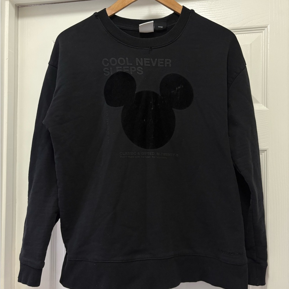 Zara Mickey Twenty Black Graphic Crewneck Sweater